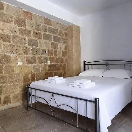Hostel Rhodes Youth (adults Only)