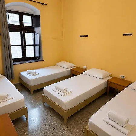 Rhodes Youth (adults Only) Hostel *